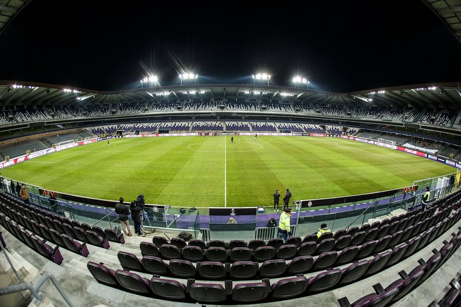 Entrer en relation avec Le Stade Constant Vanden Stock