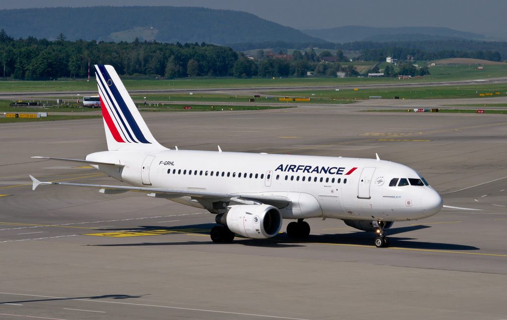 Entrer en relation avec la compagnie Air France